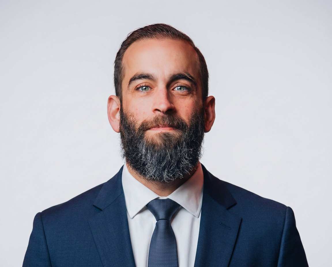 George Tsamouras, Professional Benefit Auctioneer, Capital Benefit Auctions